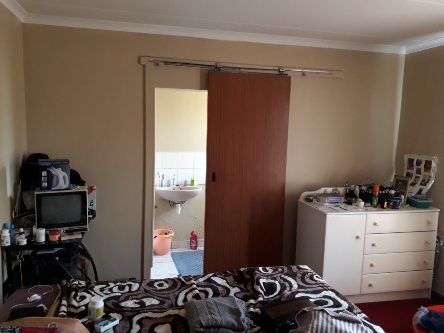 To Let 3 Bedroom Property for Rent in Amalinda Eastern Cape